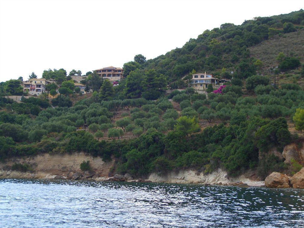 Villas Cavo Marathia Marathiás Exteriör bild